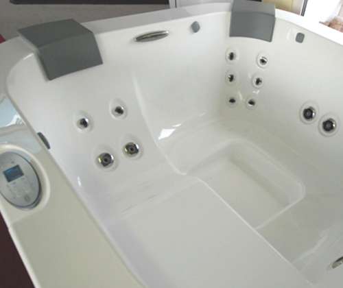 Спа бассейн Jacuzzi Delfi