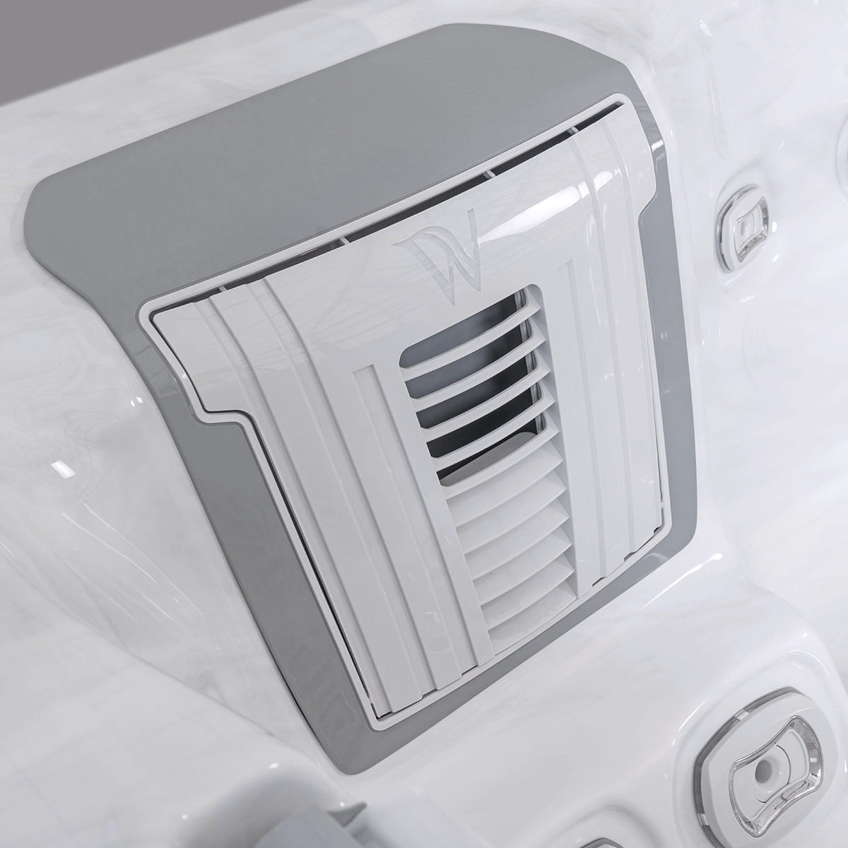 Спа бассейн Wellis Everest Life Deluxe