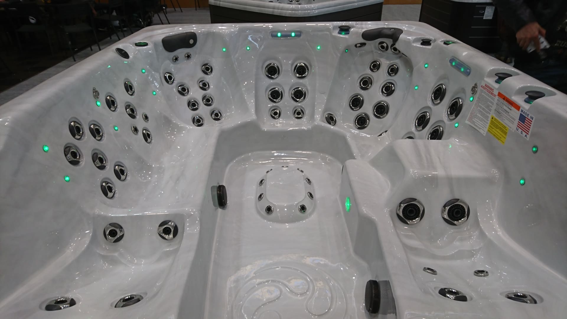 Спа бассейн American Whirlpool 982